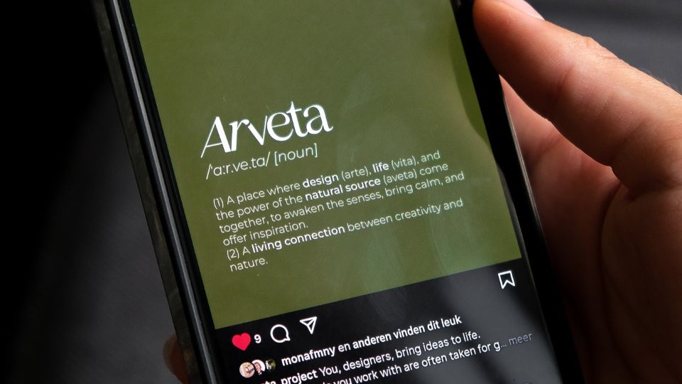 Arveta on Instagram on mobile phone